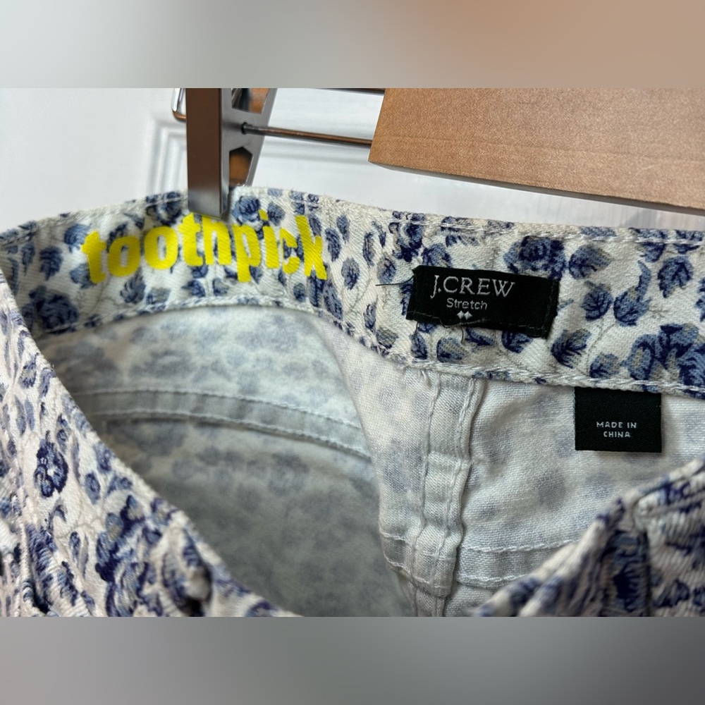 J.Crew Toothpick Mid Rise Floral Stretch Jeans - Picture 13 of 14